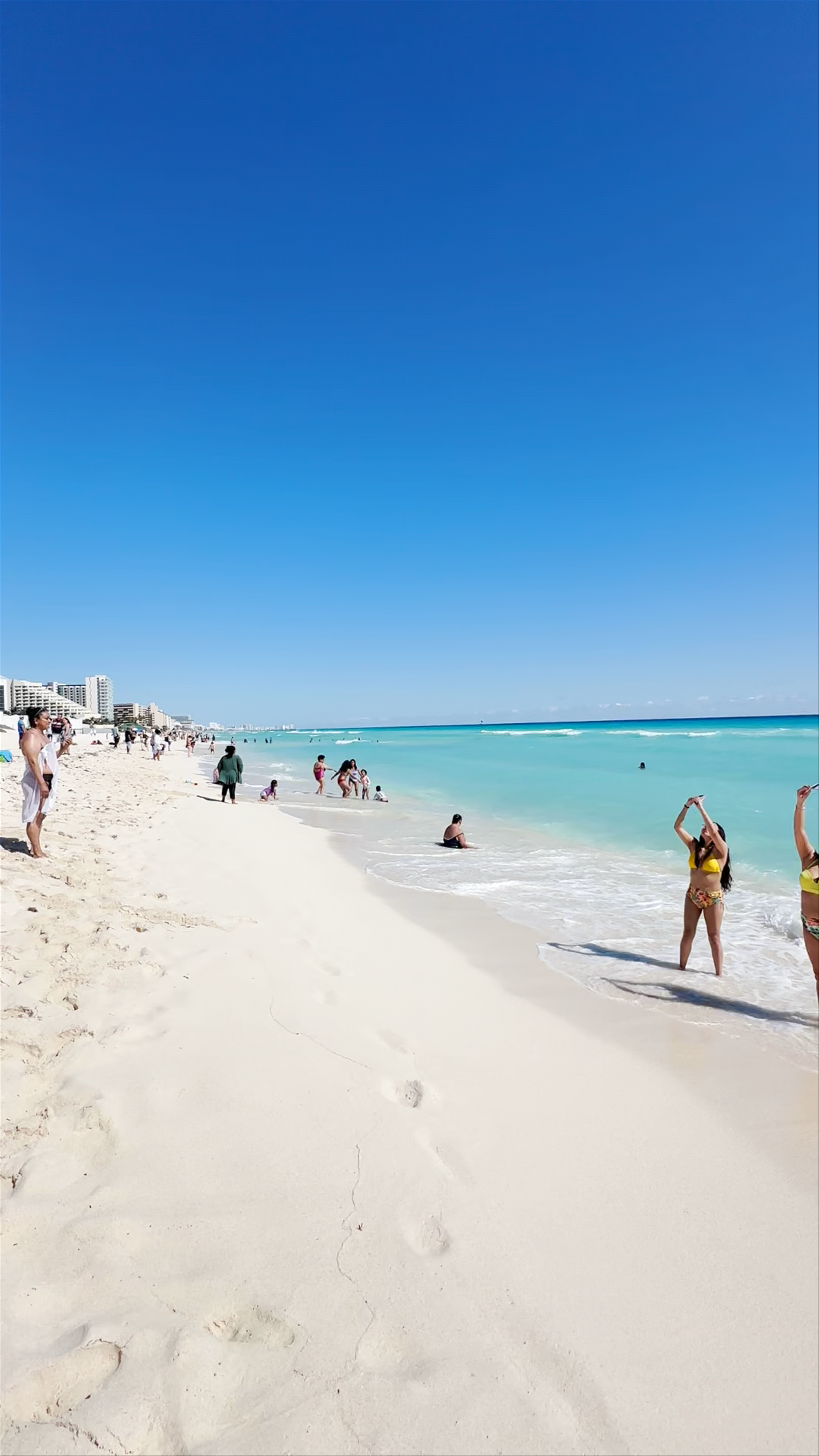 Playa Delfines