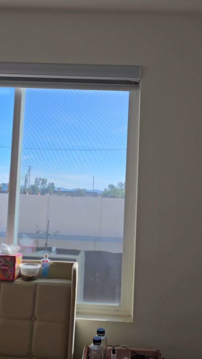 Blinds2day - Where the machine is breaking the and tearing the blinds. - Shades & Blinds Near Me - Riverside, California