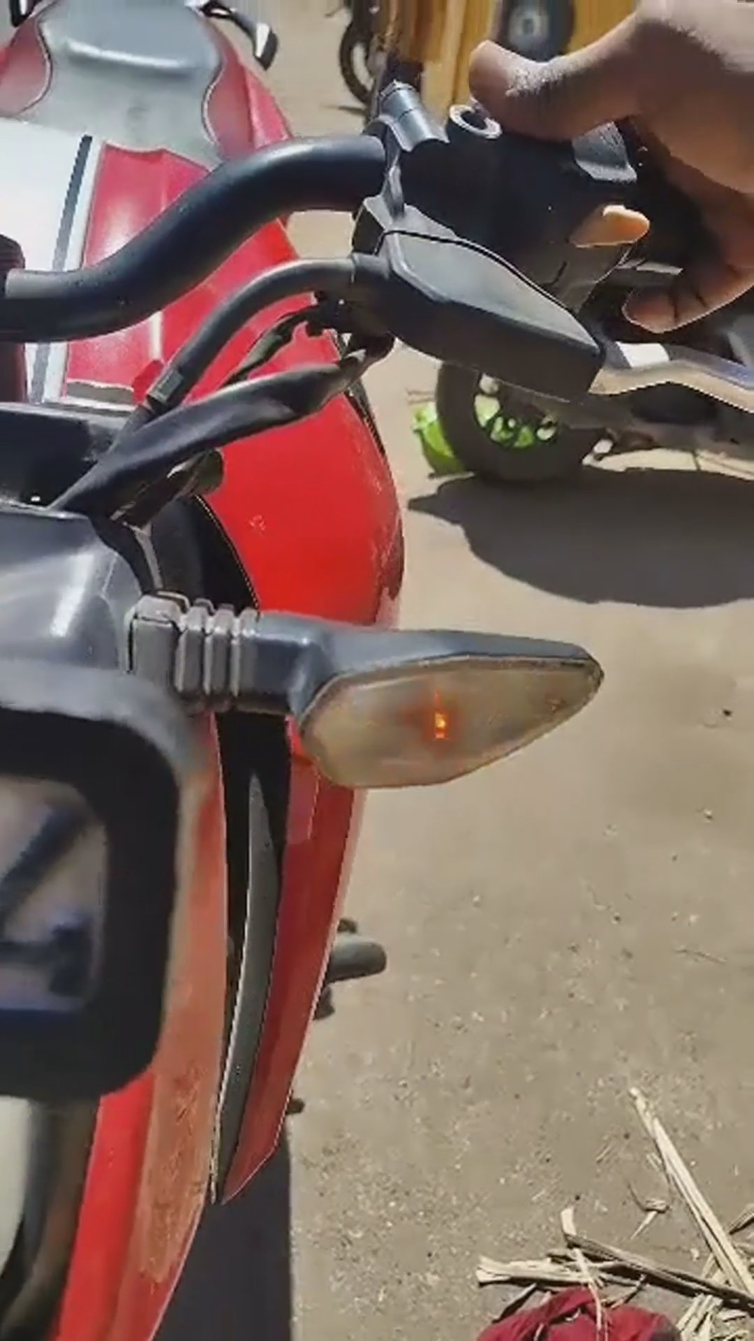 Walk-around video thumbnail