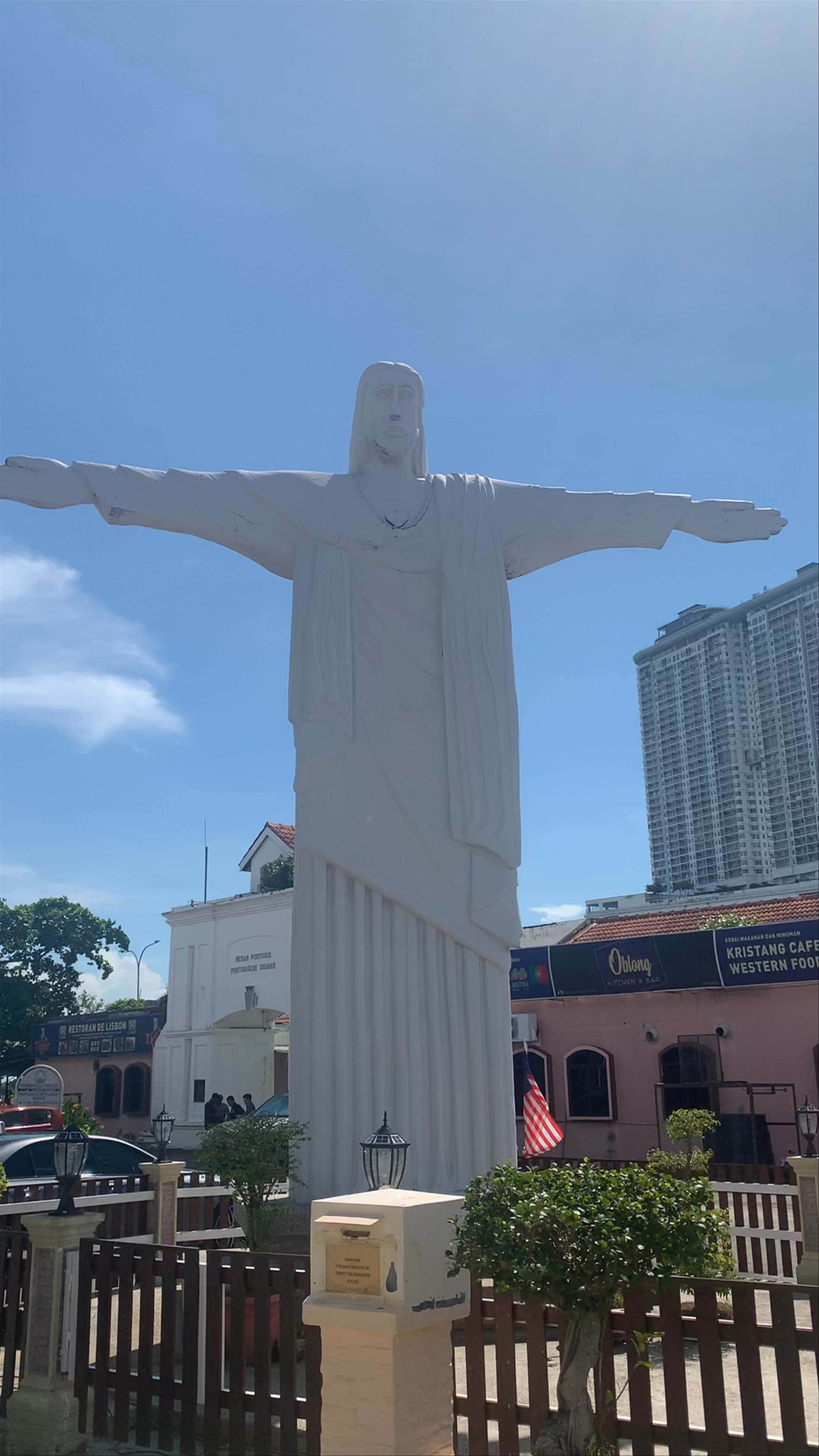 Christ the Redeemer Statue