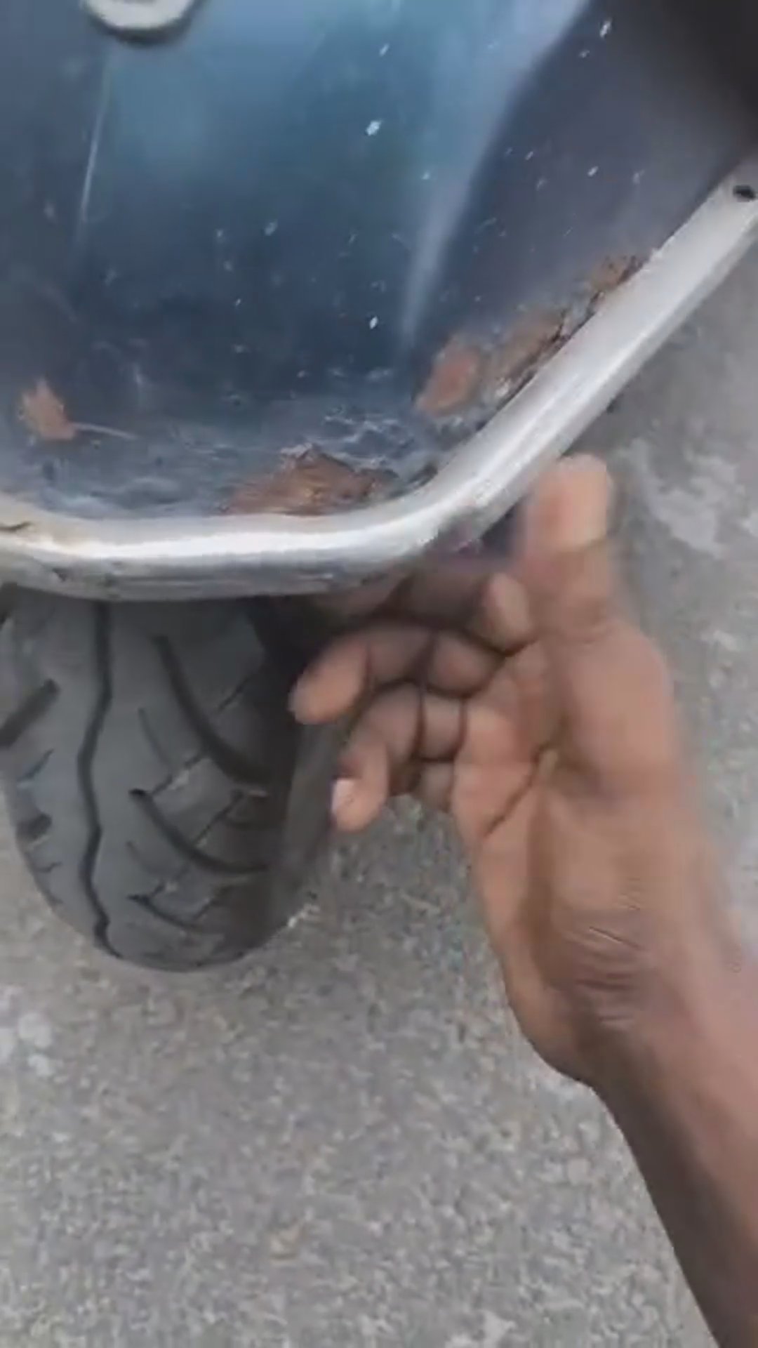 Walk-around video thumbnail