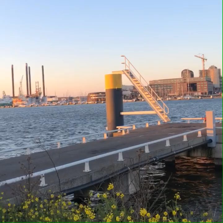 Rem Eiland - Restaurant from outside - Desserts Near Me - Amsterdam, New Hampshire
