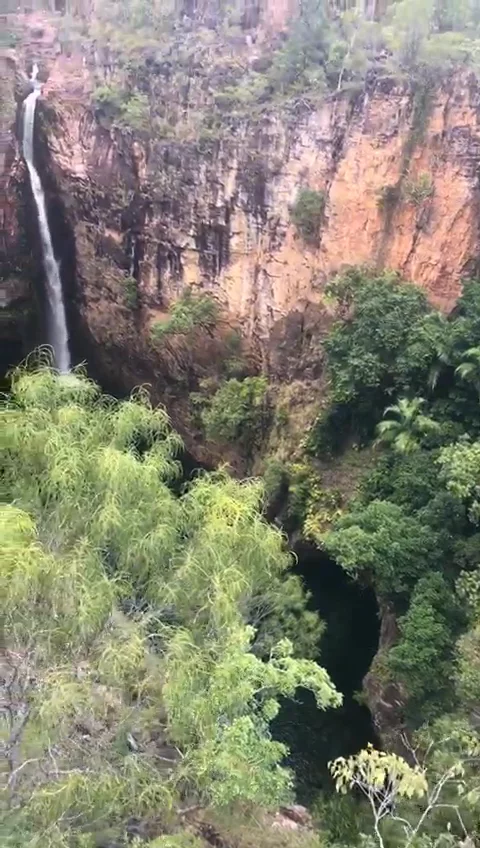 Tolmer Falls