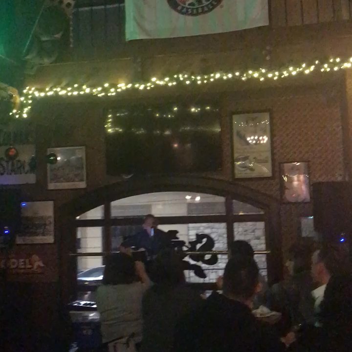 PJ Skidoos Restaurant - Tonight @ skidoos - Bars Near Me - Fairfax, Virginia