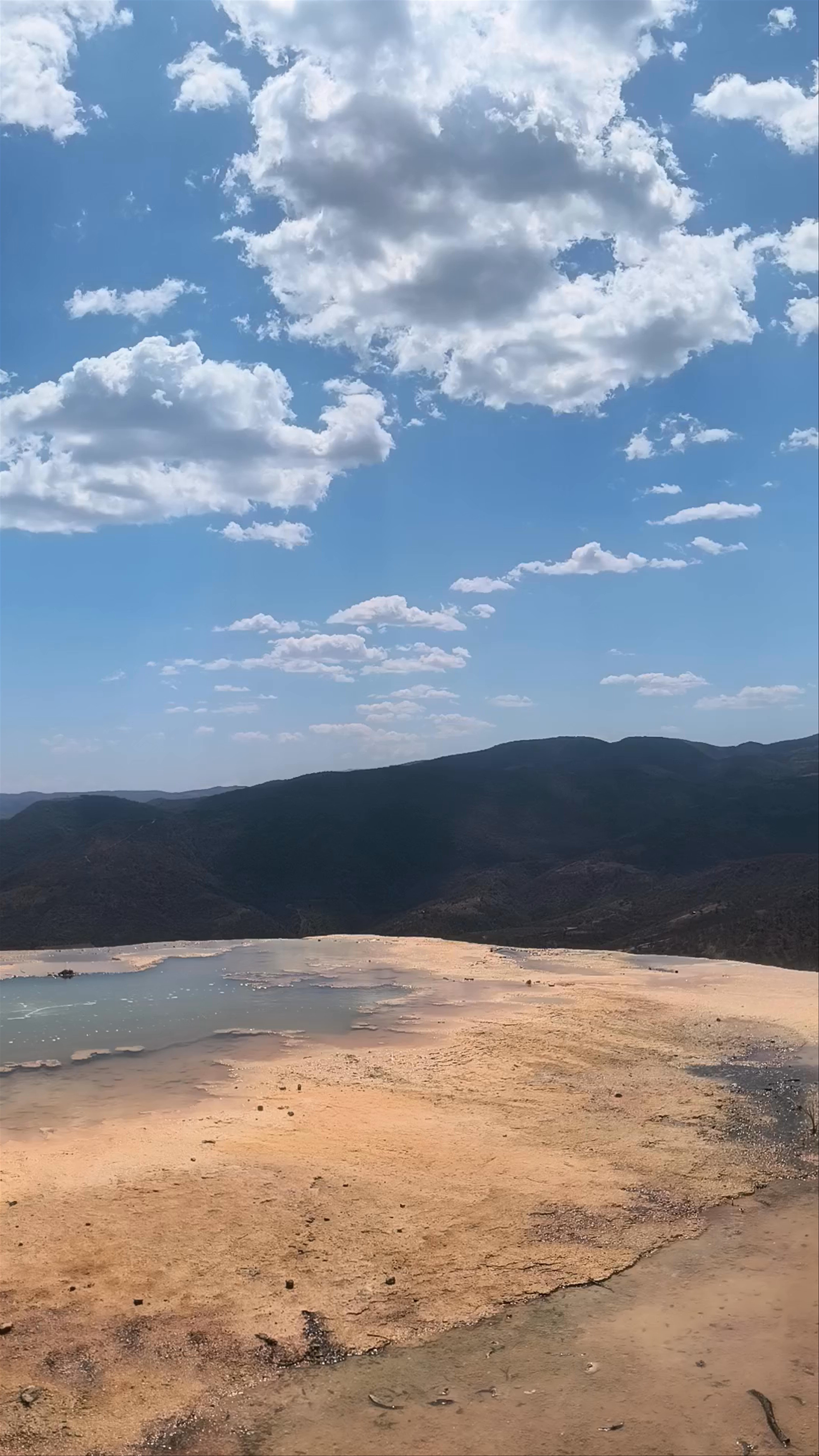 Mirador La Cima: Breathtaking Views of Oaxaca's Mountain Landscape