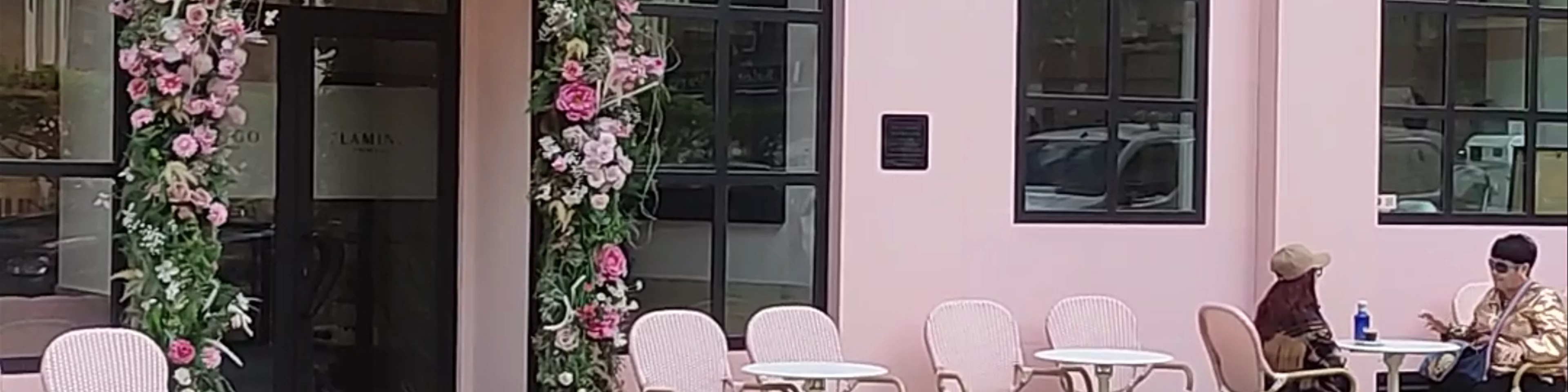 Flamingo Brunch & Food
