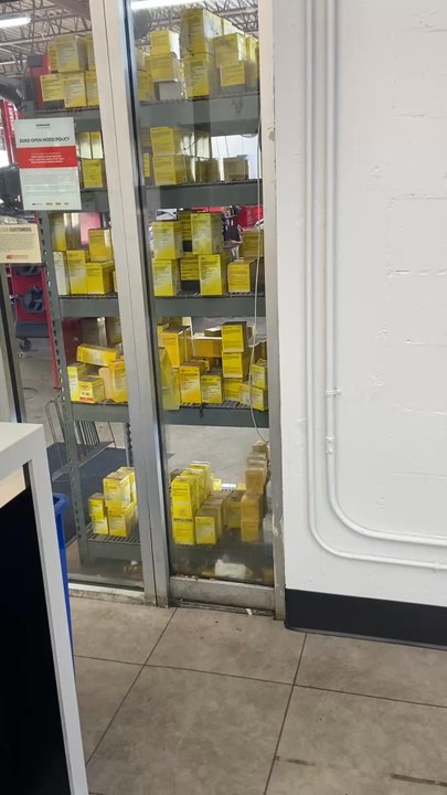 Firestone Complete Auto Care - The interior of the store - Tires Near Me - Lauderhill, Florida