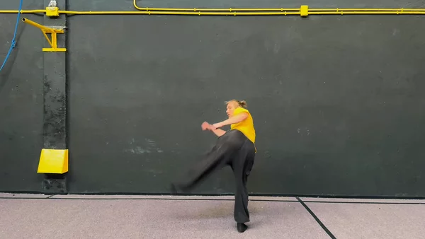 Hook Kick