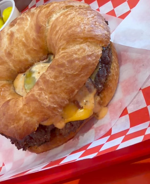 The Mouth - Burgers Near Me - Burbank, California