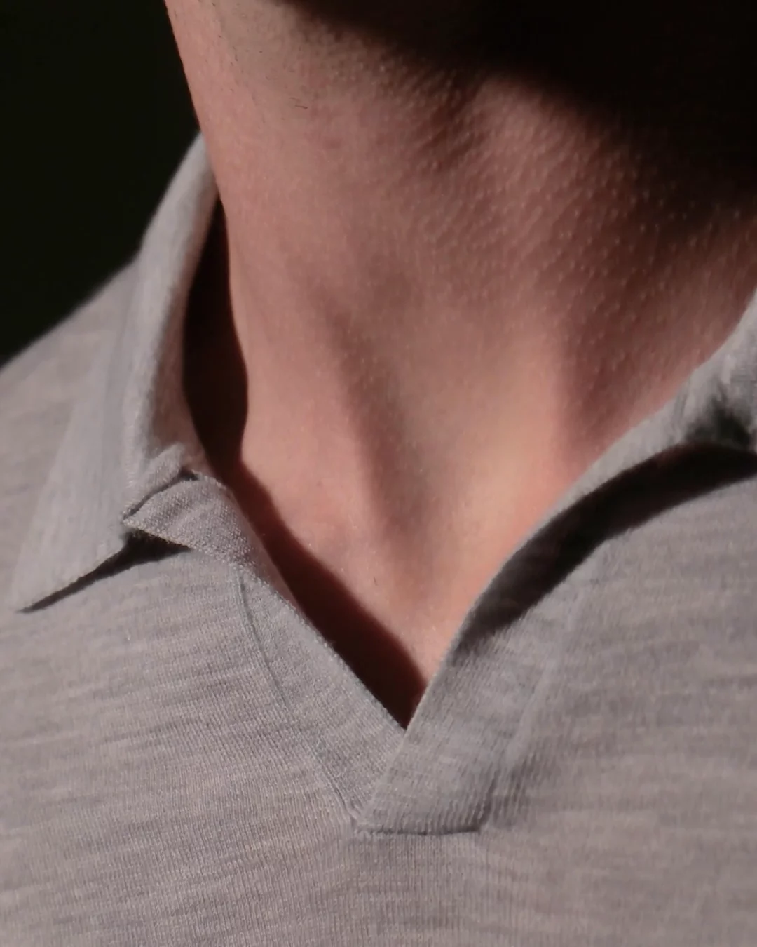 Ultrafine Cashmere Open Polo - Light Heather Grey | James Ultrafine Cashmere Open Polo - Light Heather Grey | James