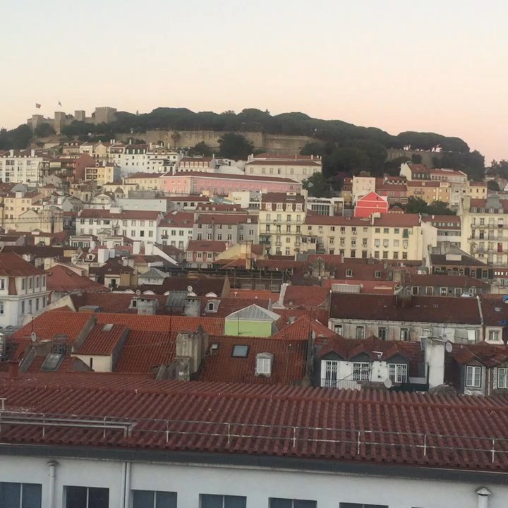 Entretanto Rooftop Bar - Bars Near Me - Lisbon, 11