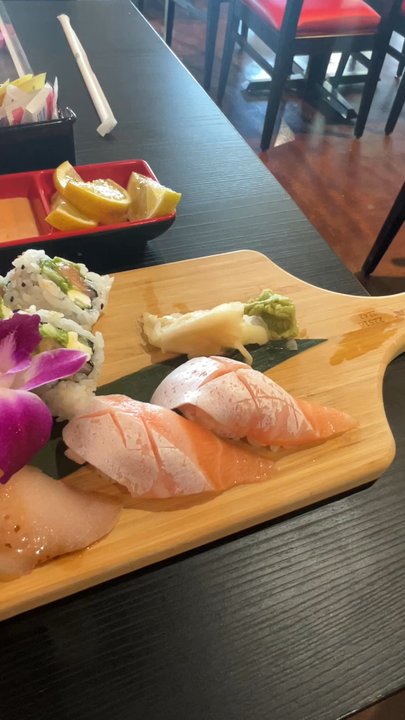 Sushi Love - Philadelphia Roll, Salmon Belly nigiri, Albacore nigiri - Sushi Bars Near Me - Las Vegas, Nevada