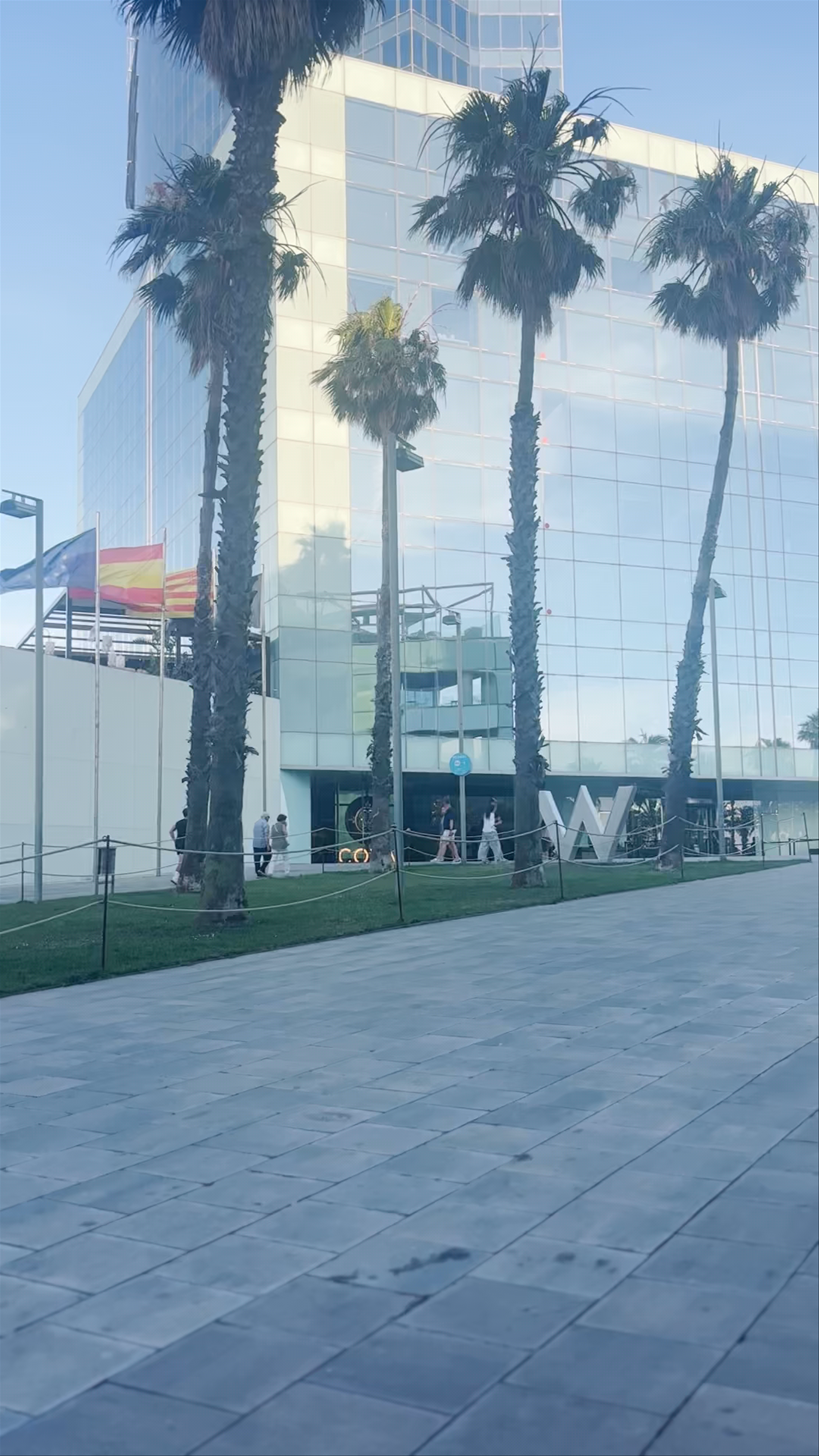 W Barcelona
