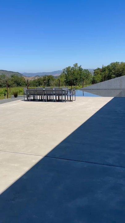 Progeny Winery - Beautiful property. The views are amazing! Perfect with a glass of wine (or 2) - Wine Tasting Room Near Me - Napa, California