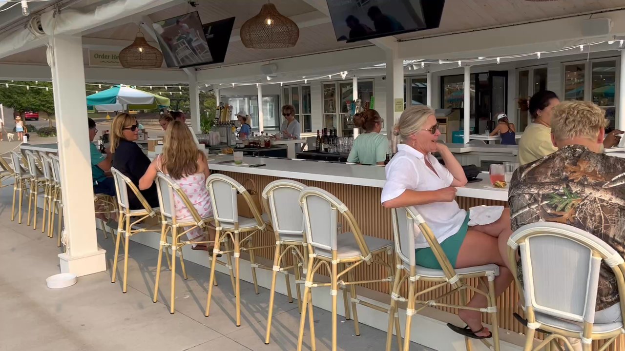 Brandy’s Harbortown - Bar - Fish & Chips Near Me - Petoskey, Michigan