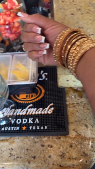 Blue Nails - Nail Salons Near Me - San Lorenzo, California