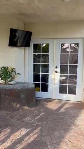 Listing photo-2