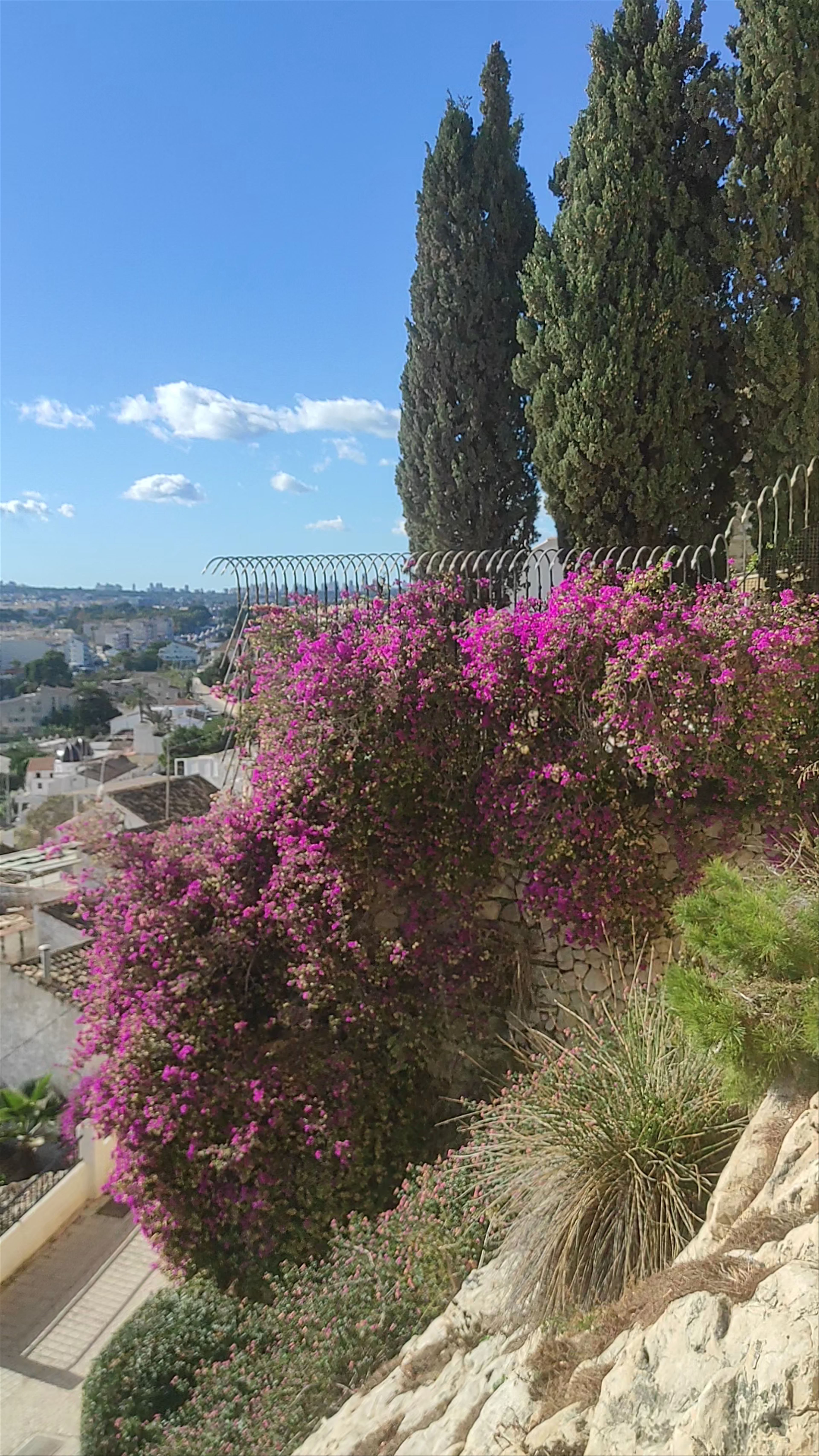 El Mirador Blanco: Stunning Coastal Vistas in Altea, Spain