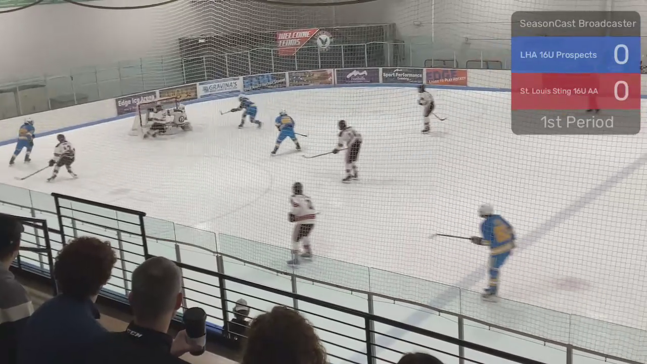 Elias Lauren's Incredible Backdoor Glove Save on 3-on-2