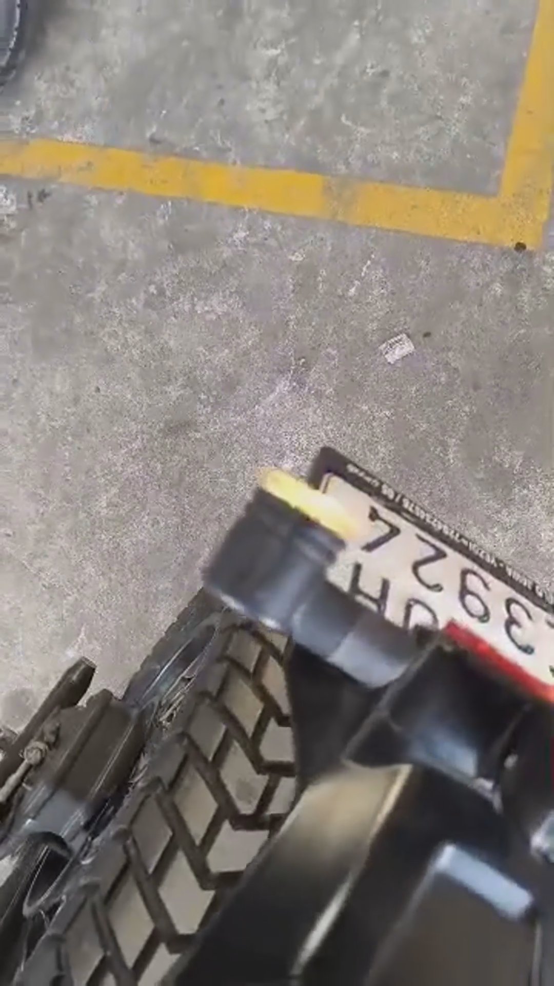 Walk-around video thumbnail