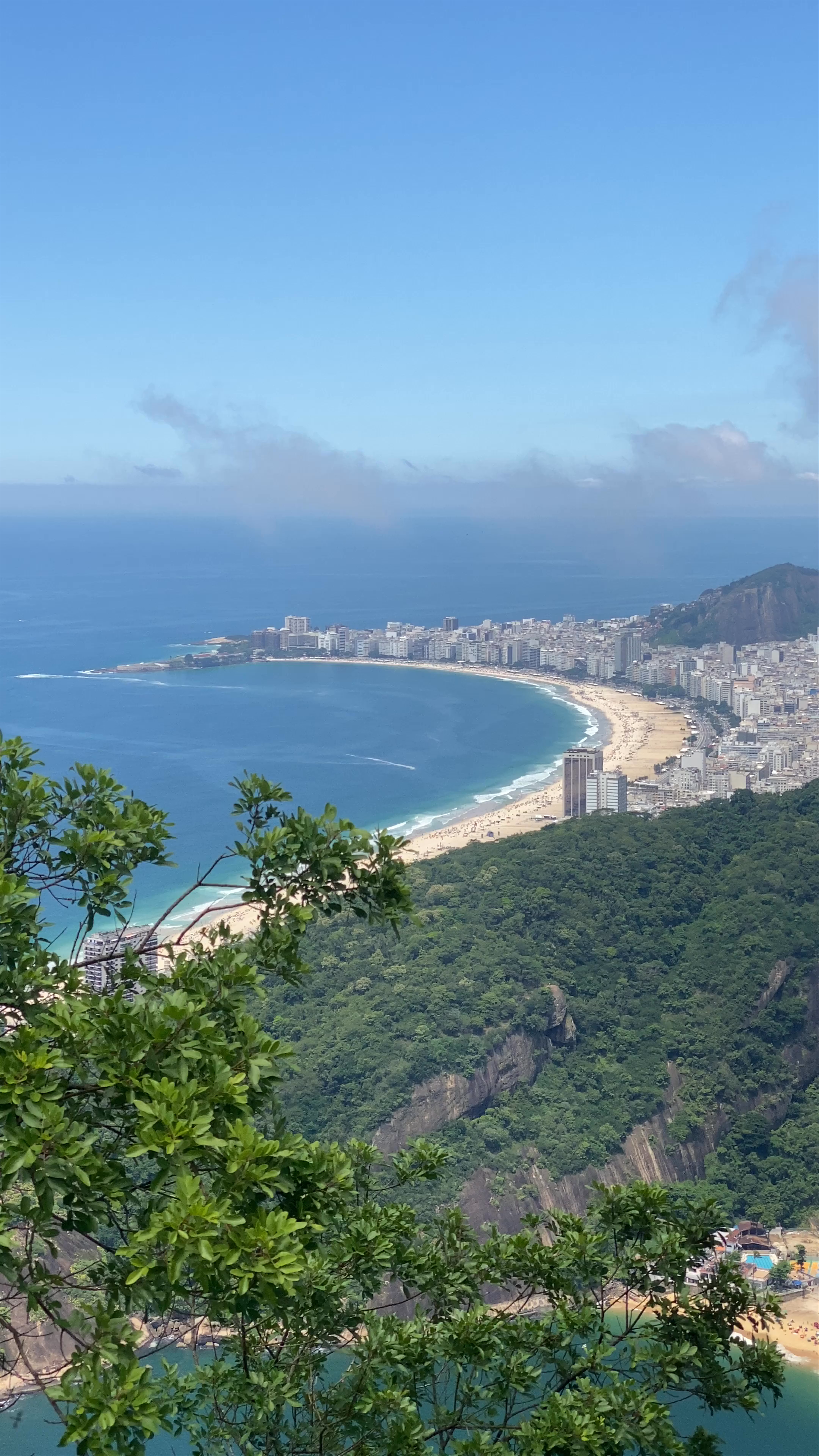 Bondinho Pão de Açúcar: Breathtaking Cable Car Views of Rio de Janeiro