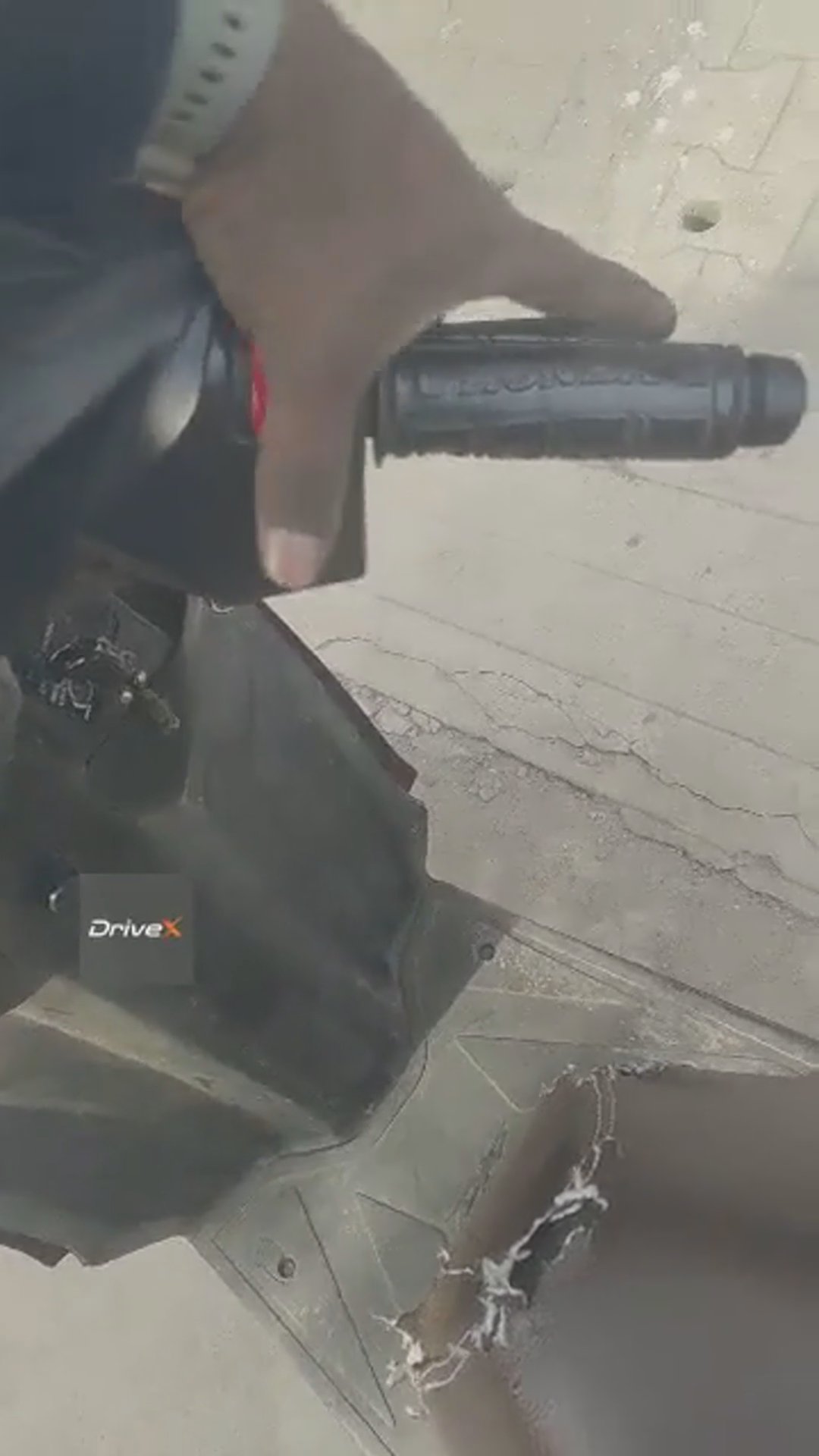 Walk-around video thumbnail