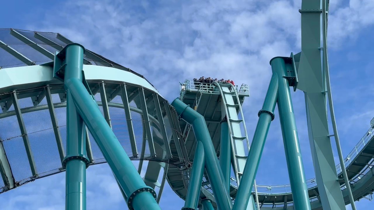 Emperor - The first drop - Amusement Parks Near Me - San Diego, California