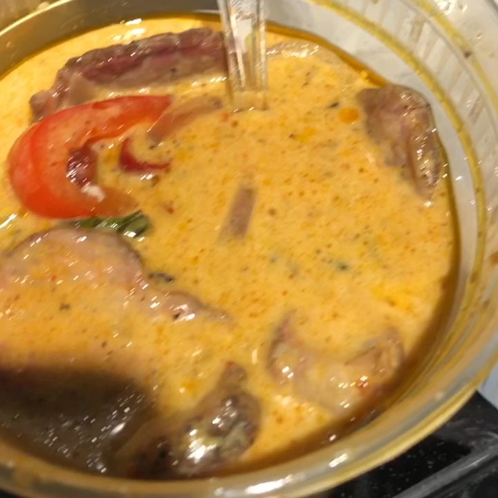 Gotji's Kitchen - Texas Brisket Curry -WOW! - Thai Near Me - Buda, Texas