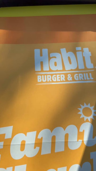 Habit Burger & Grill - Variety pack  @dangit.all - Burgers Near Me - Pasadena, California