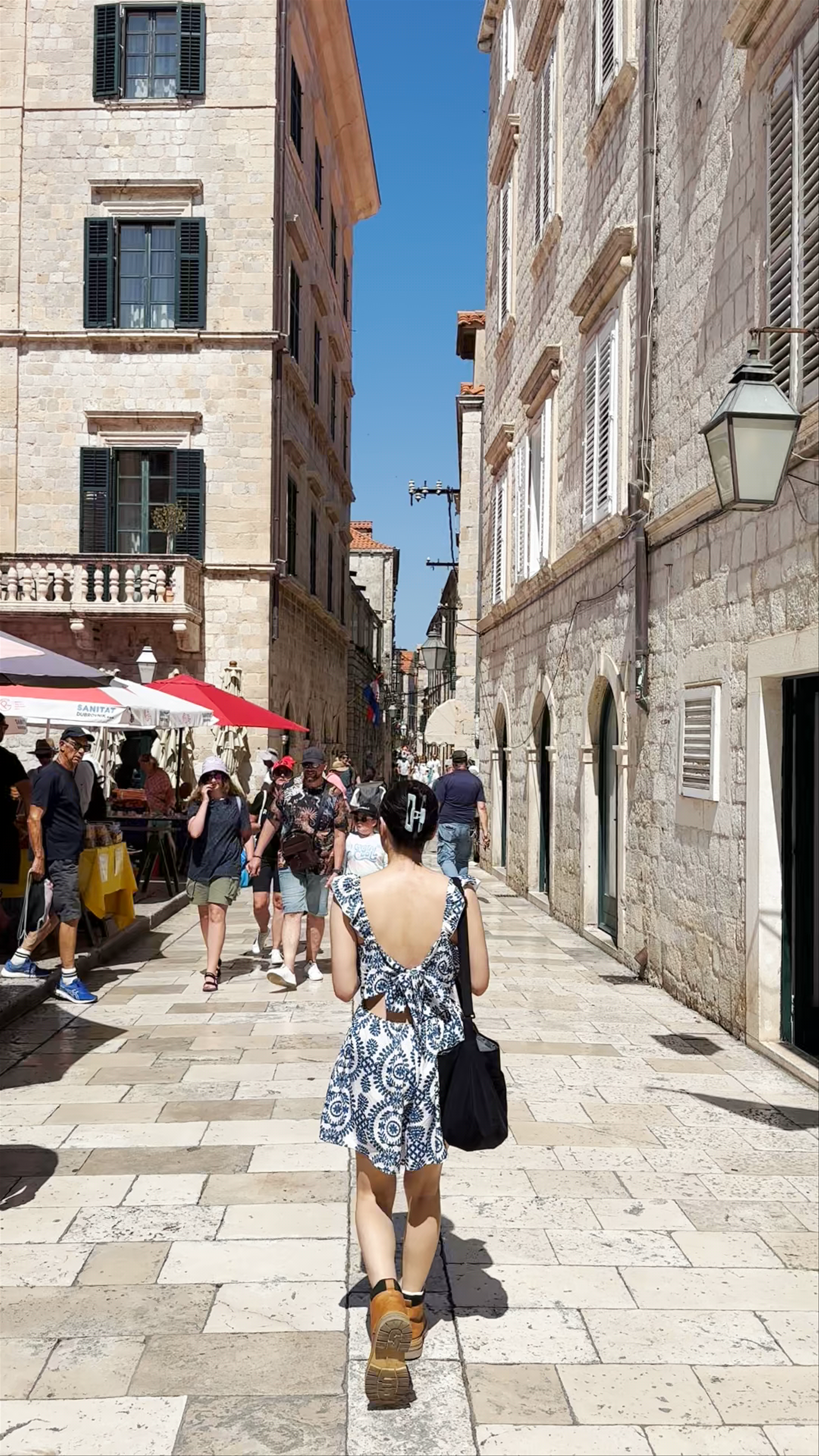 Gunduliceva Poljana Market