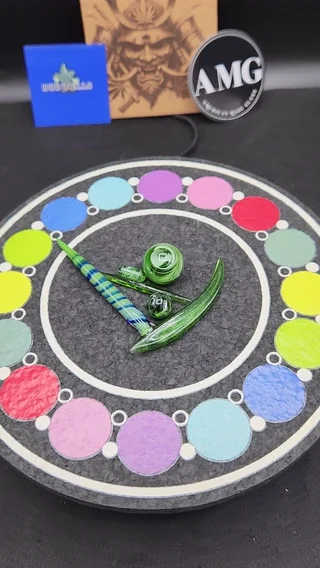 Preview pic of Marvin's glass Saber terp set