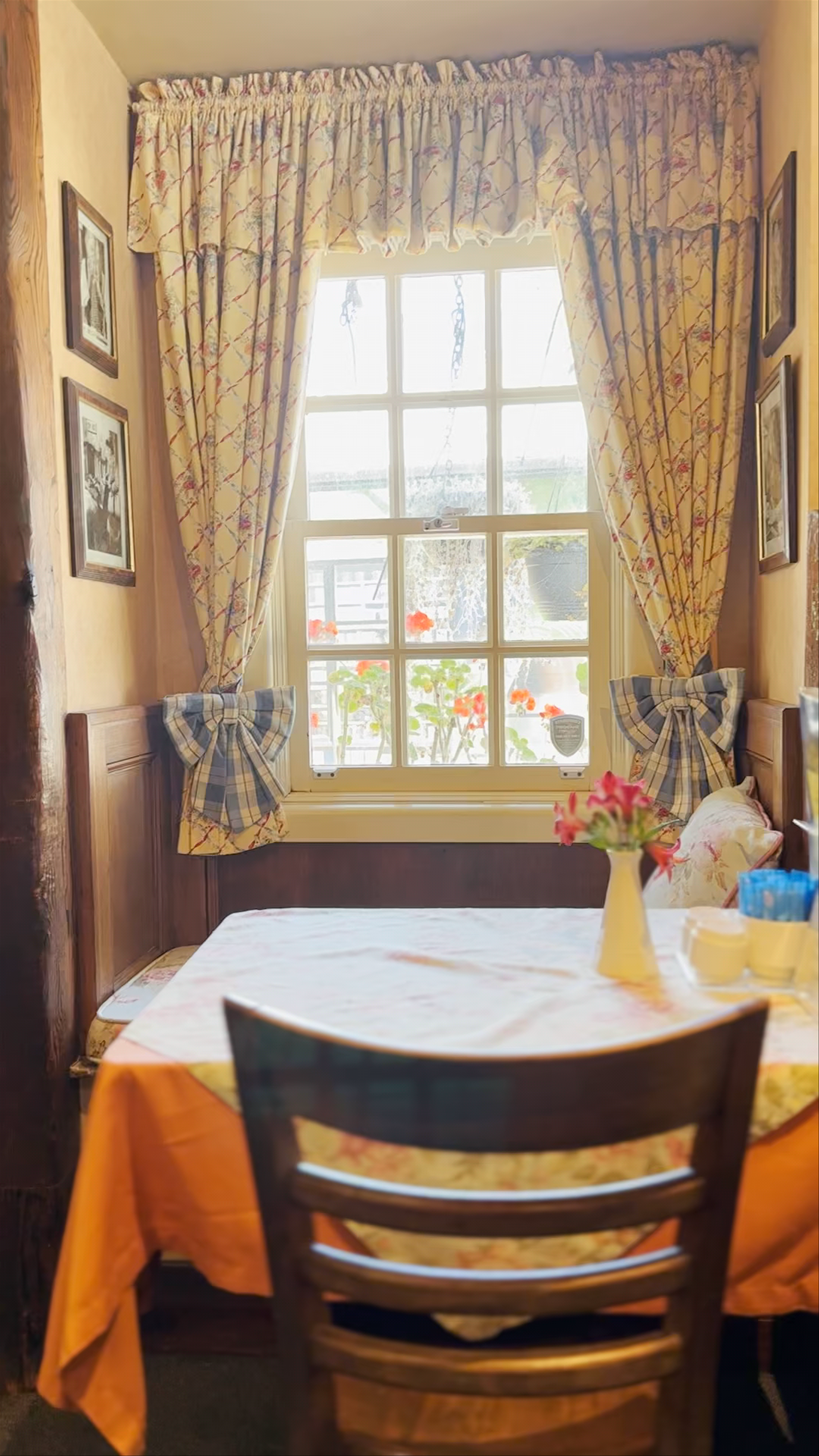 Miss Marple's Tearoom