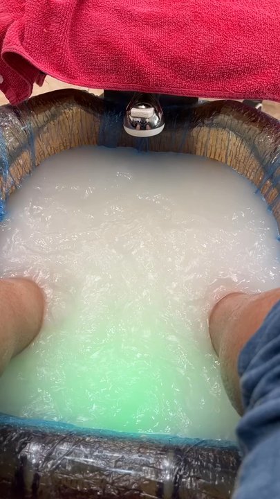 Red Oak Nails & Spa - Bubbling hot water to soften rough dry heals - Nail Salons Near Me - Red Oak, Texas