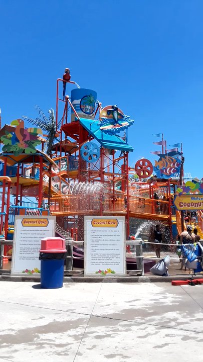 Bahama Beach Waterpark - #summerfun #waterparkslides #waterbucketdumps #lazyriver #summerdays - Water Parks Near Me - Dallas, Texas