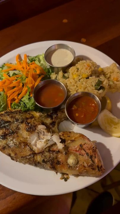 Skip Jack's - Restaurants Near Me - Sint Maarten, New Hampshire