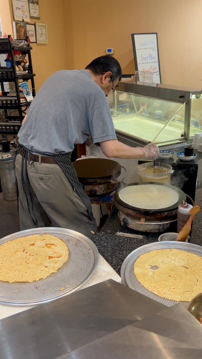 Crepes 4 U - Creating crepes while you watch - Creperies Near Me - Plano, Texas