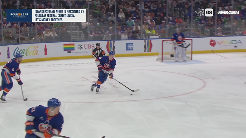 Schaefer sets up both Islanders goals to tie Hall of Famer Denis Potvin · Mar 26, 2026