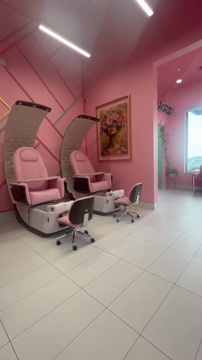 Pink Nail Boutique - Nail Salons Near Me - Mansfield, Texas