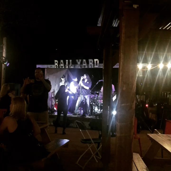 Frisco Rail Yard - Food Trucks Near Me - Frisco, Texas
