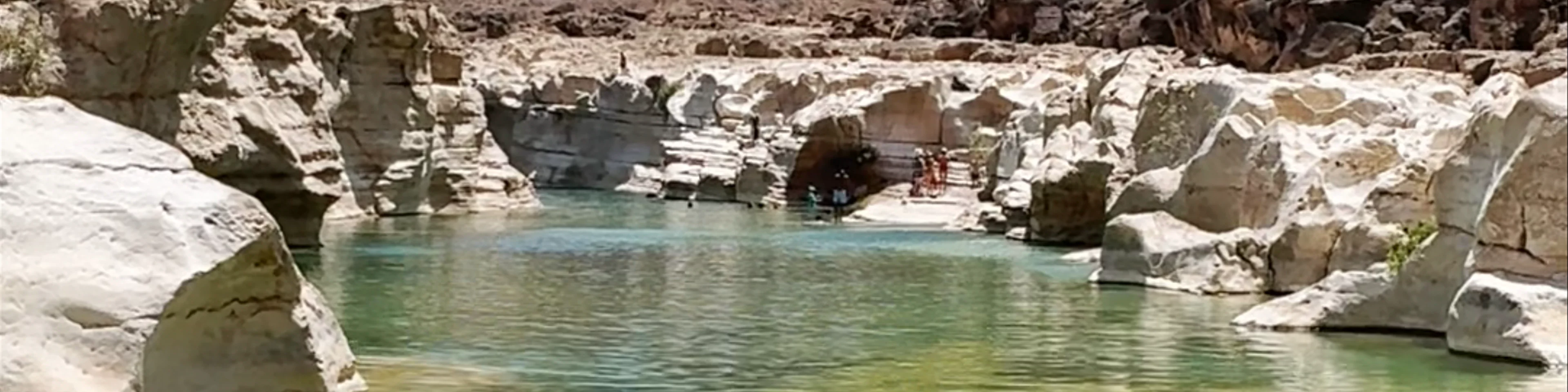 مسبح طبيعي كليسن، Mutra
