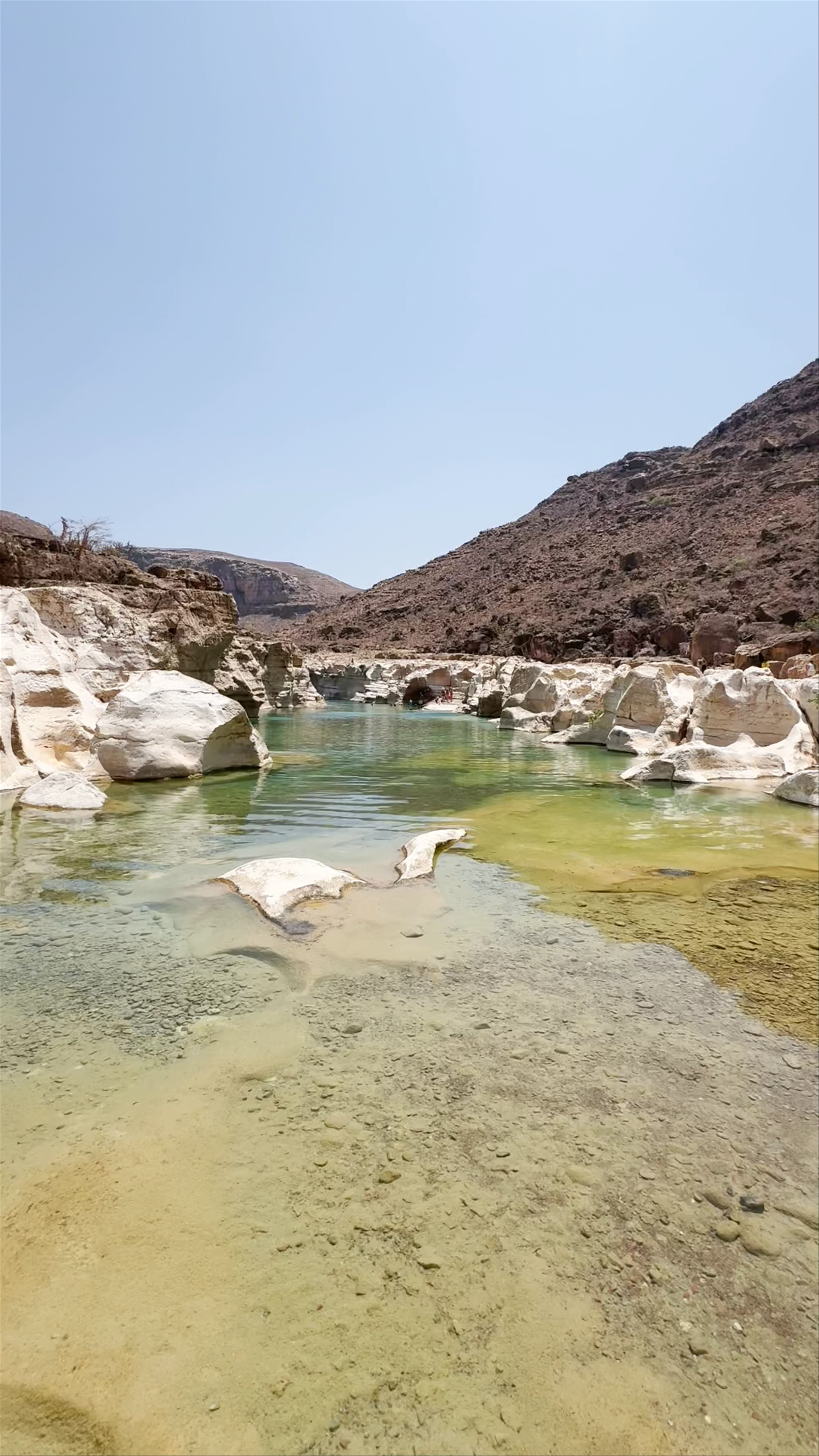 مسبح طبيعي كليسن، Mutra