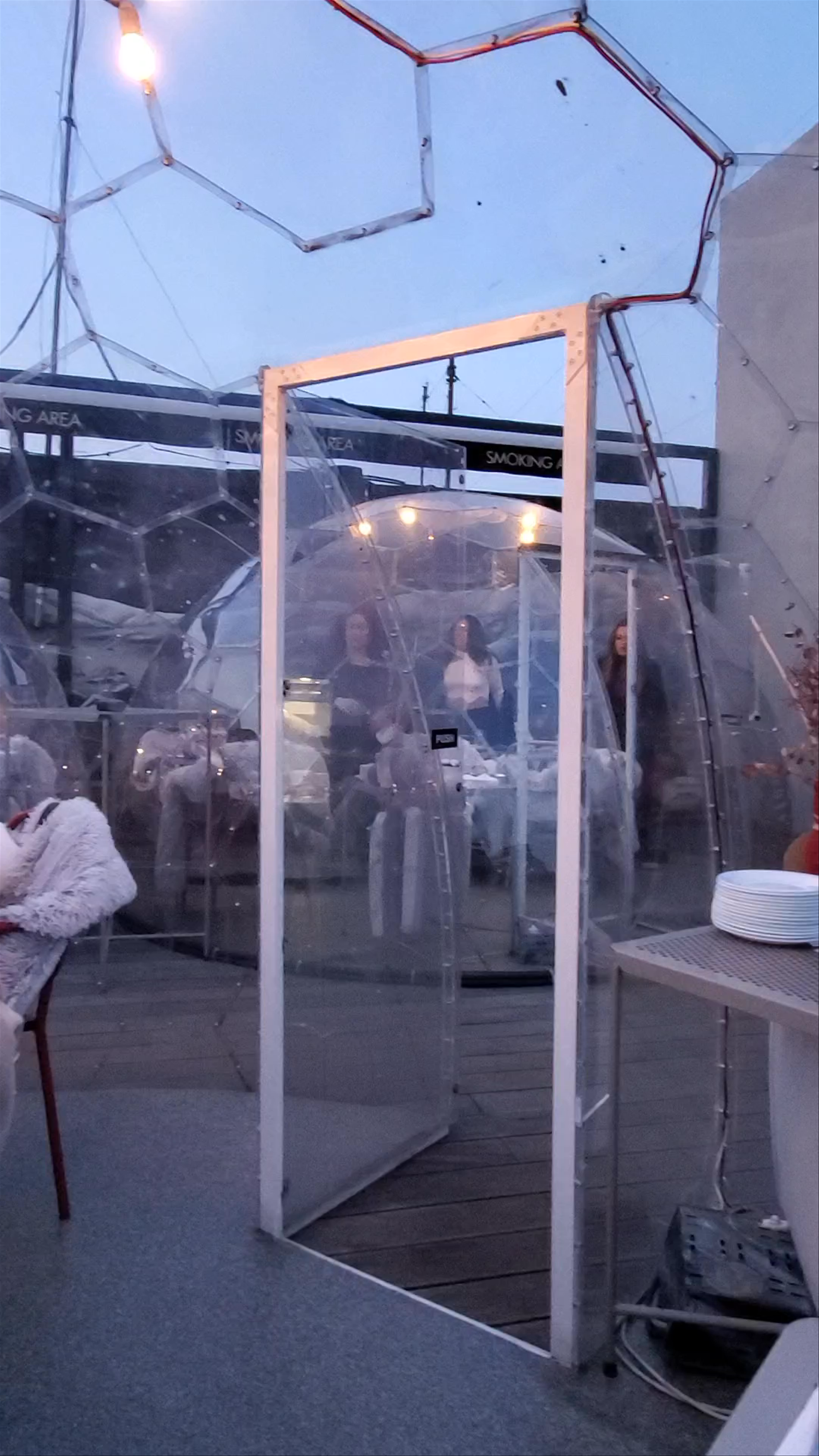 Linea | Closer To The Moon