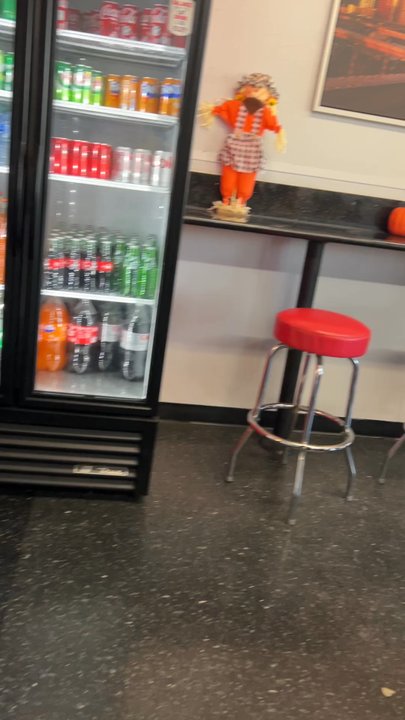 Calixtos Pizza - Party at Calixtos!! - Pizza Near Me - Westminster, California