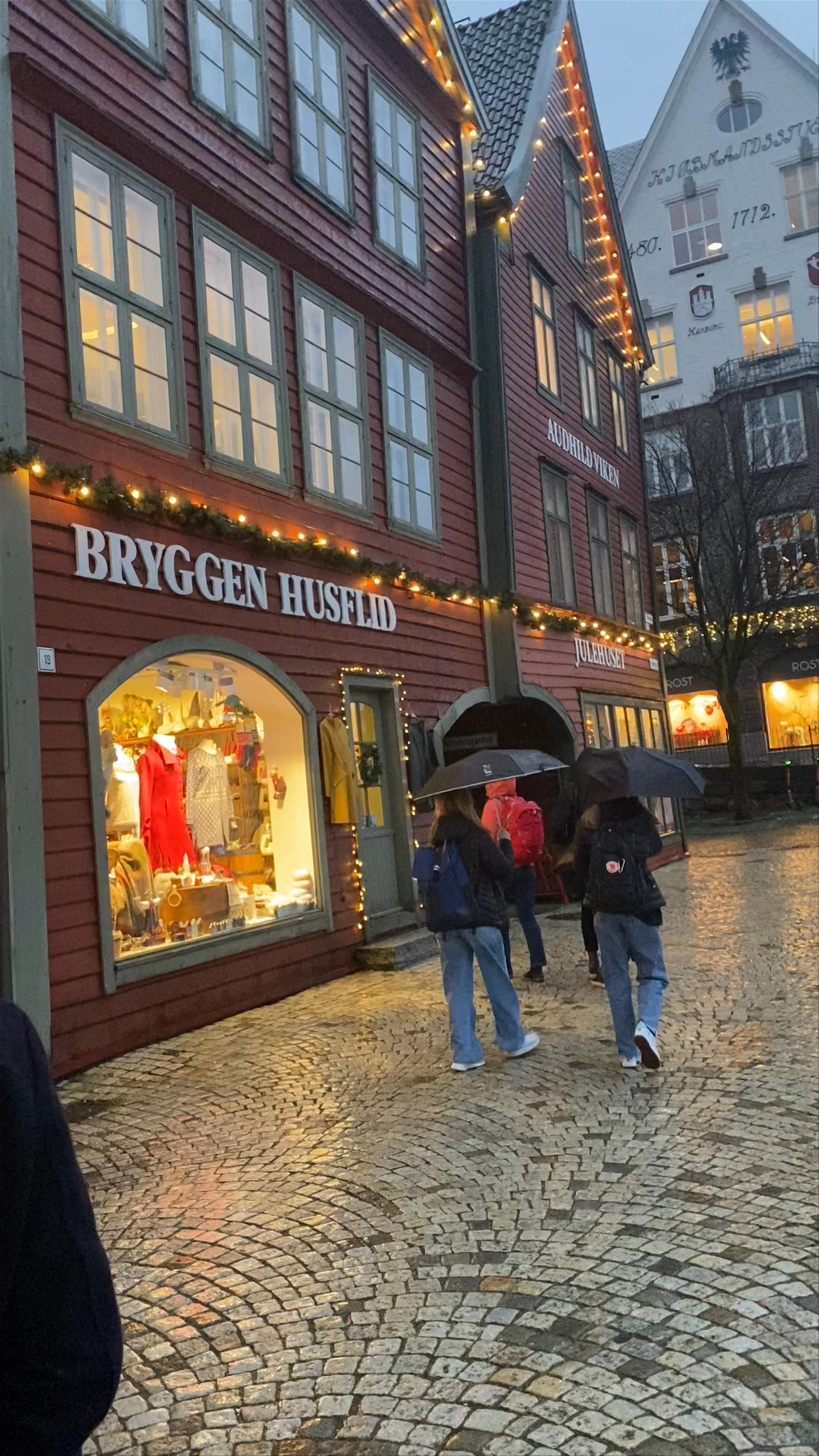 Bryggen in Bergen: Charming Historic Wharf Wander
