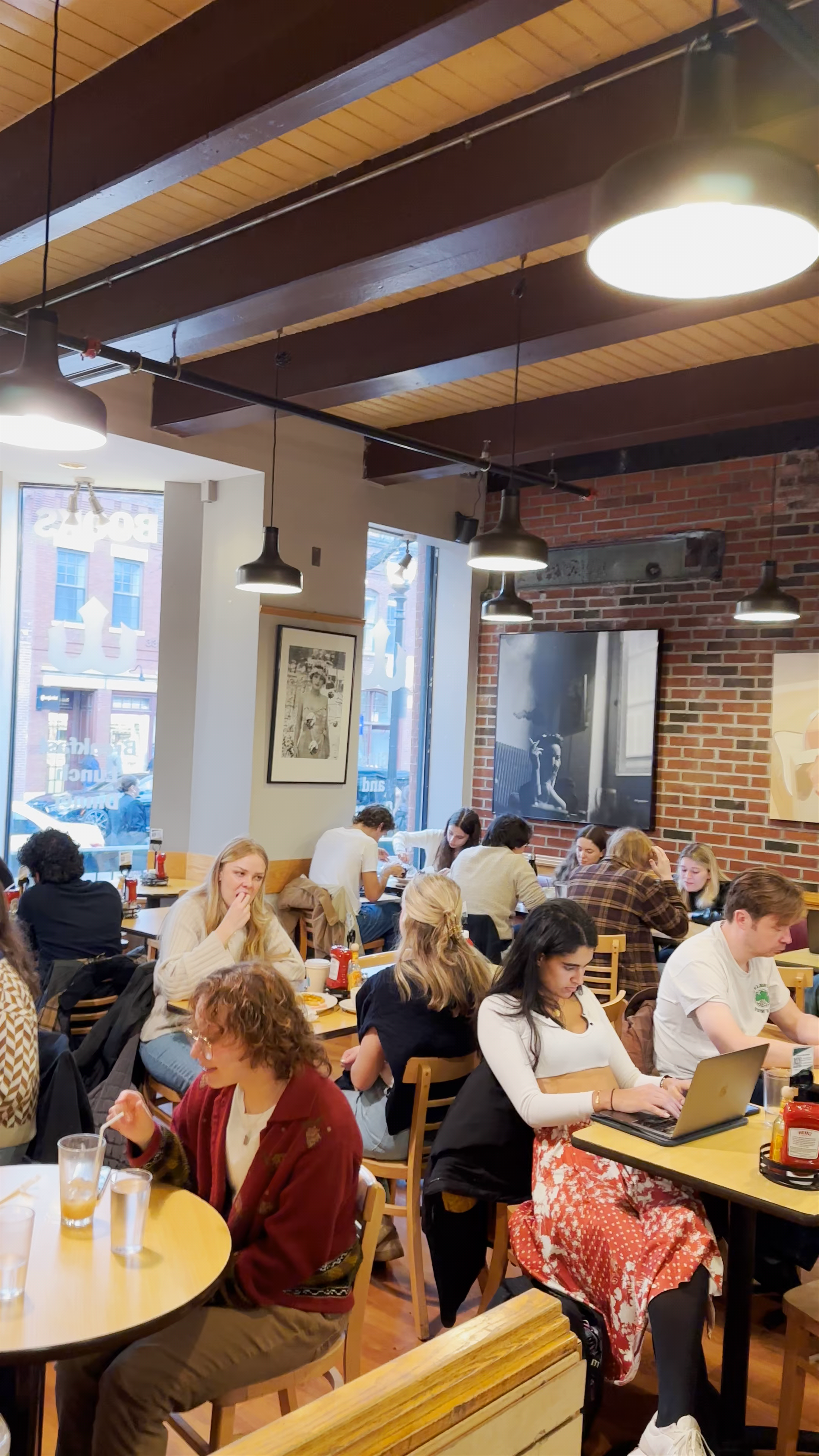 Trident Booksellers & Cafe
