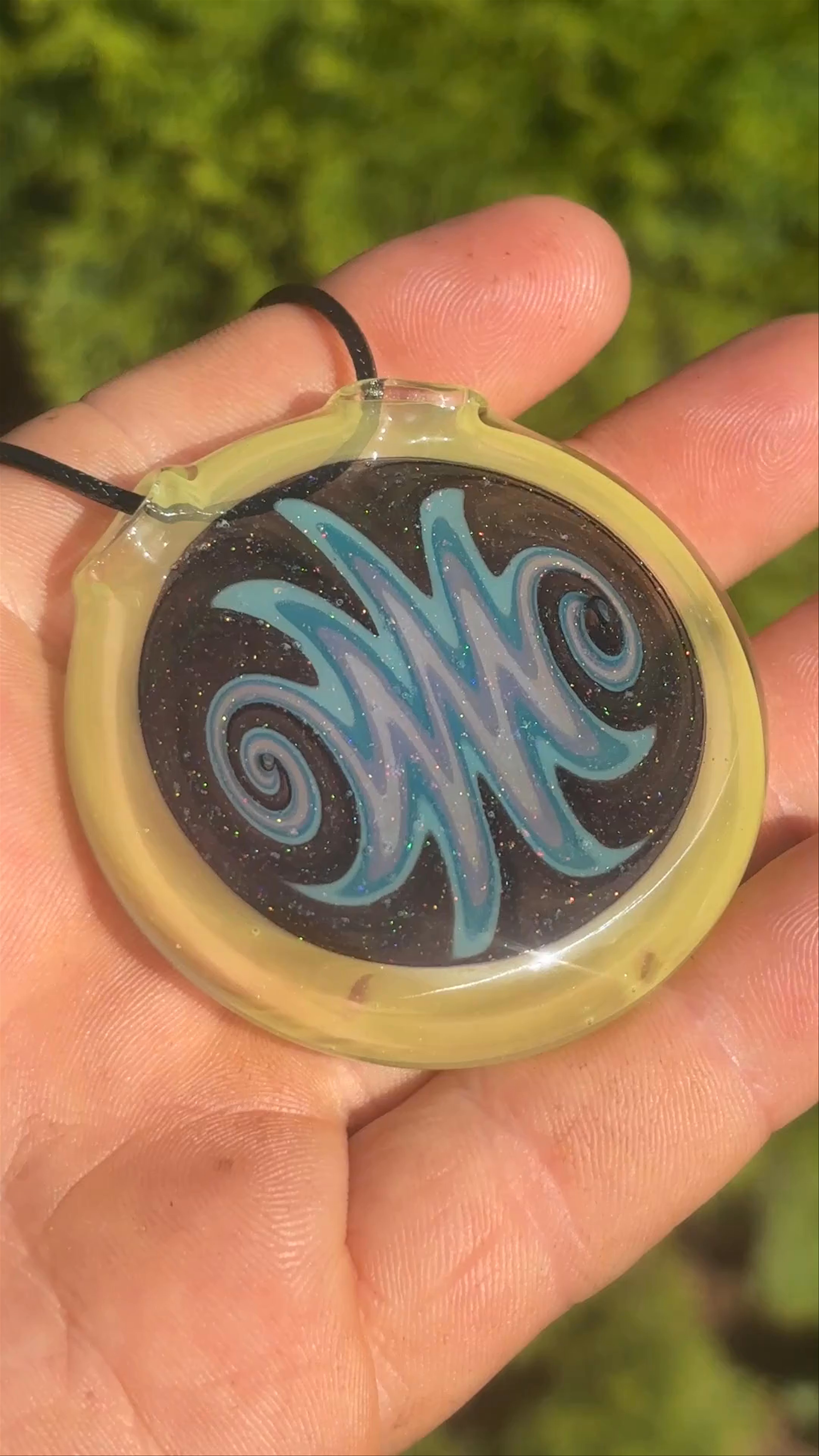 Preview pic of Crushed opal wigwag pendant
