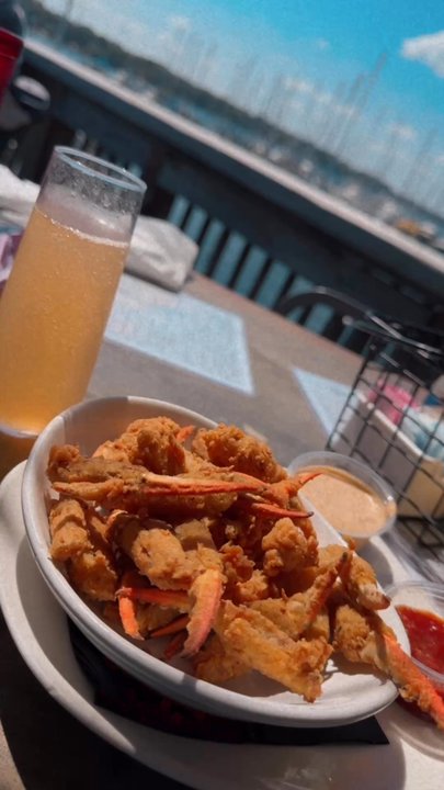 The Wharf 850 - Views, crab claws, French 75 - Seafood Near Me - Niceville, Florida