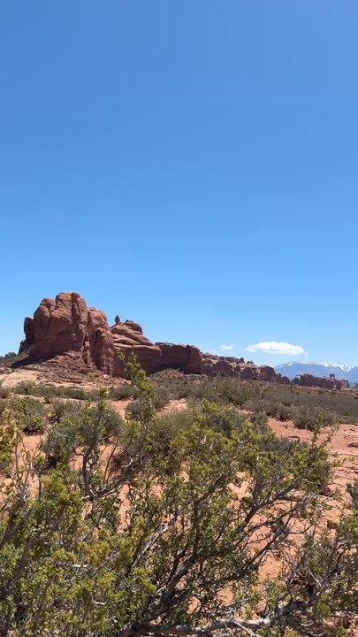 Balanced Rock - Landmarks & Historical Buildings Near Me - Moab, Utah