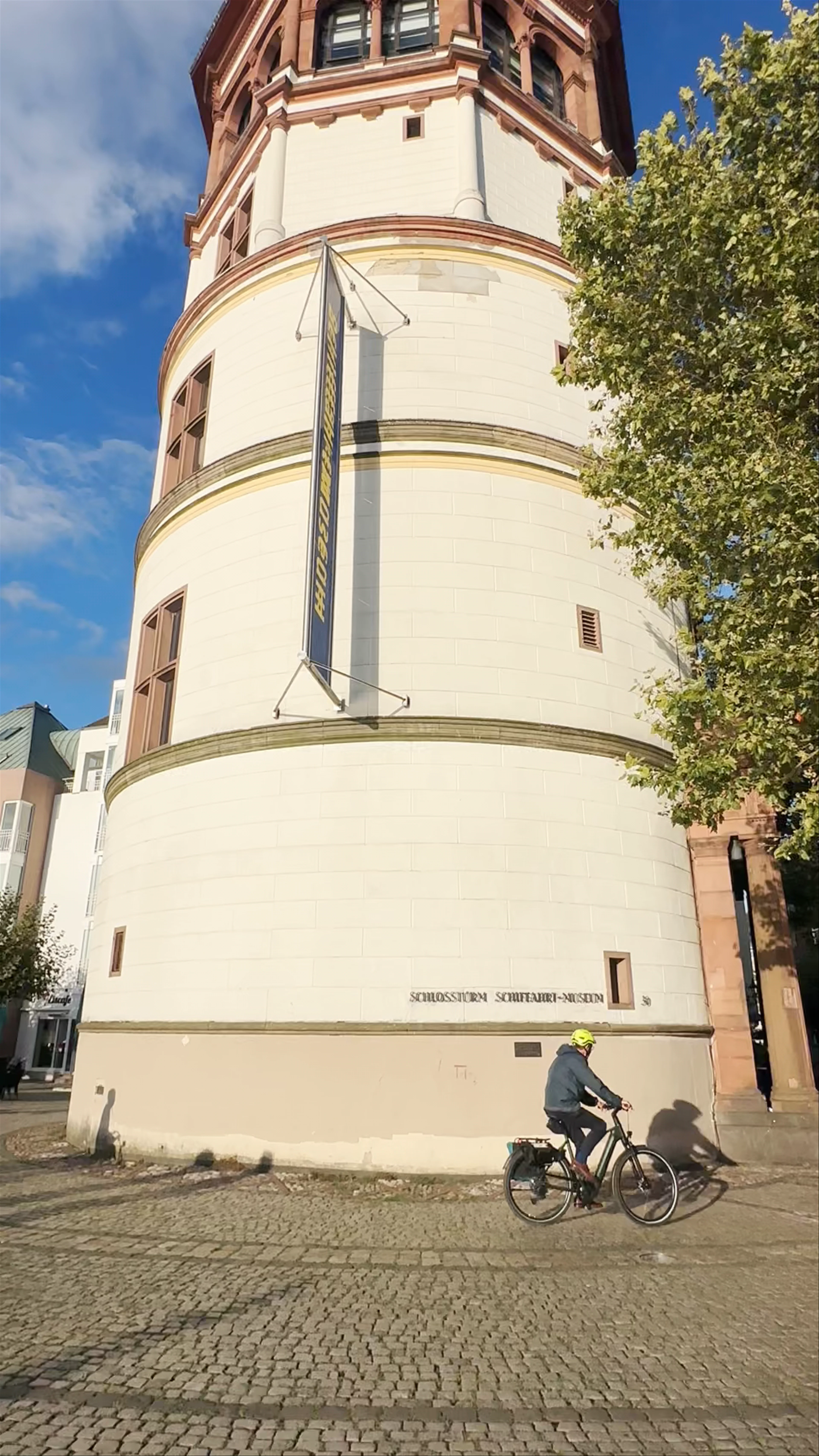Schlossturm, Burgplatz