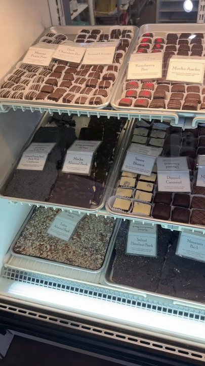 Whoo's Donuts - So many donuts - Donuts Near Me - Santa Fe, New Mexico
